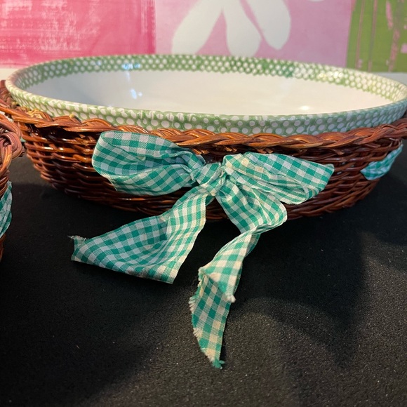 Teamson vintage casserole dishes with basket holders. 8 pounds - Picture 3 of 7